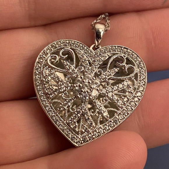 925 Sterling Silver Heart Locket with Diamond details from Gordon Jewelers! - Picture 1 of 8